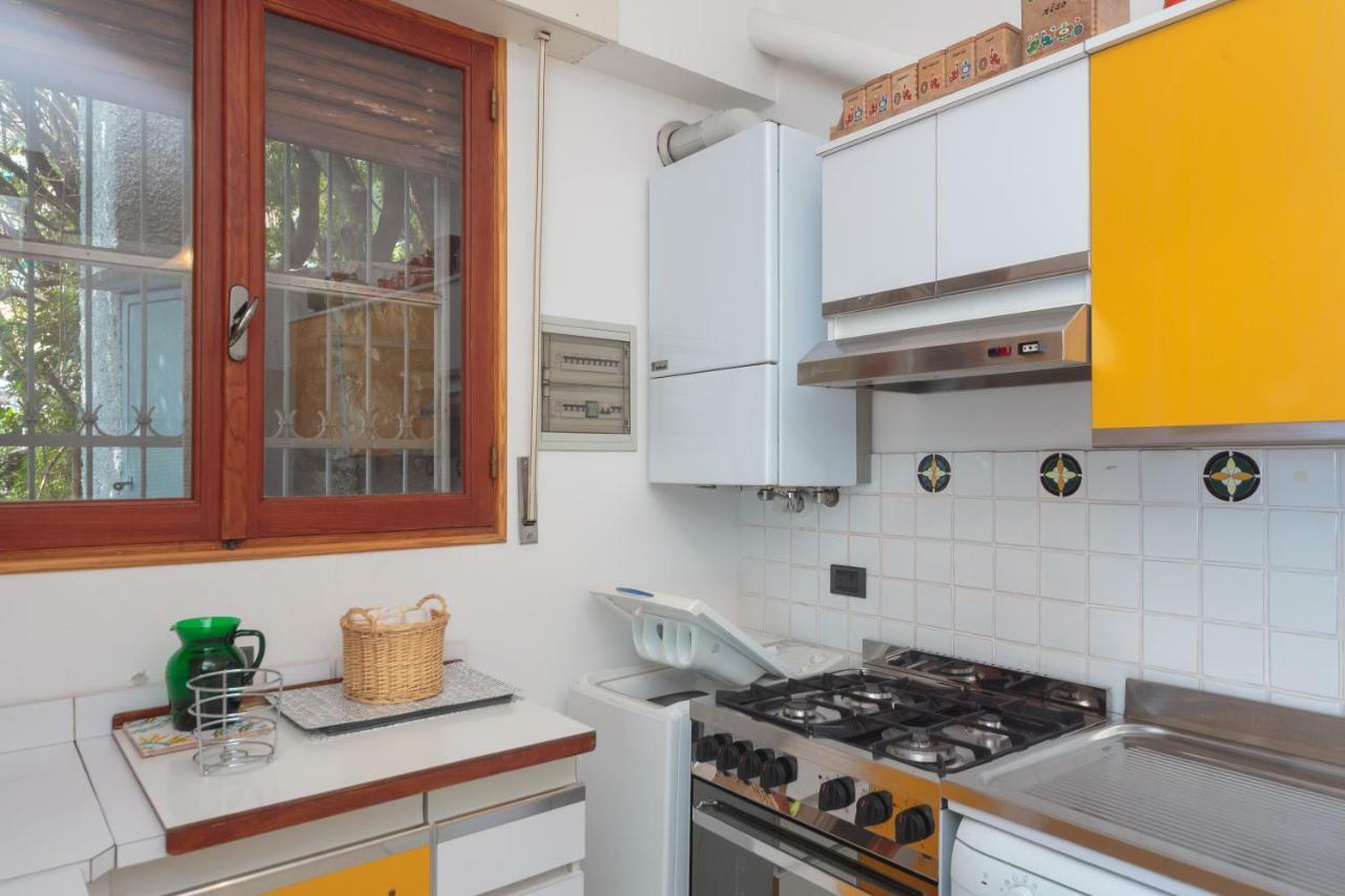 Casa Emily Apartment Chiavari Exterior photo