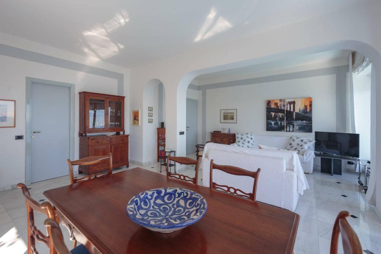 Casa Emily Apartment Chiavari Exterior photo